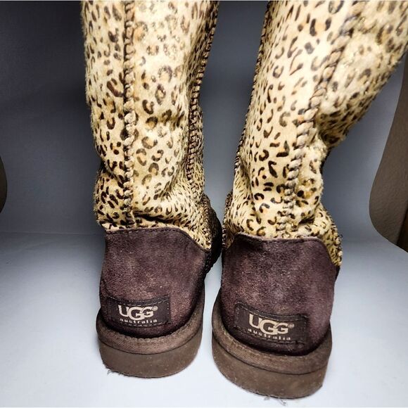 UGG classic gold metallic shimmer leopard brown winter fur boots Size 9 - Picture 4 of 7